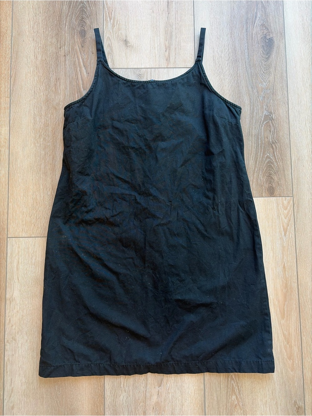 GAP Black Spaghetti Strap Slip Dress